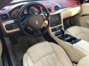 auto-sposi-Napoli_interni-Maserati_auto-matrimonio-Caserta